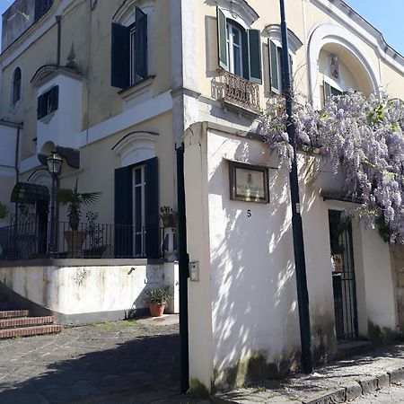 B&B Villa San Gennariello Portici Buitenkant foto